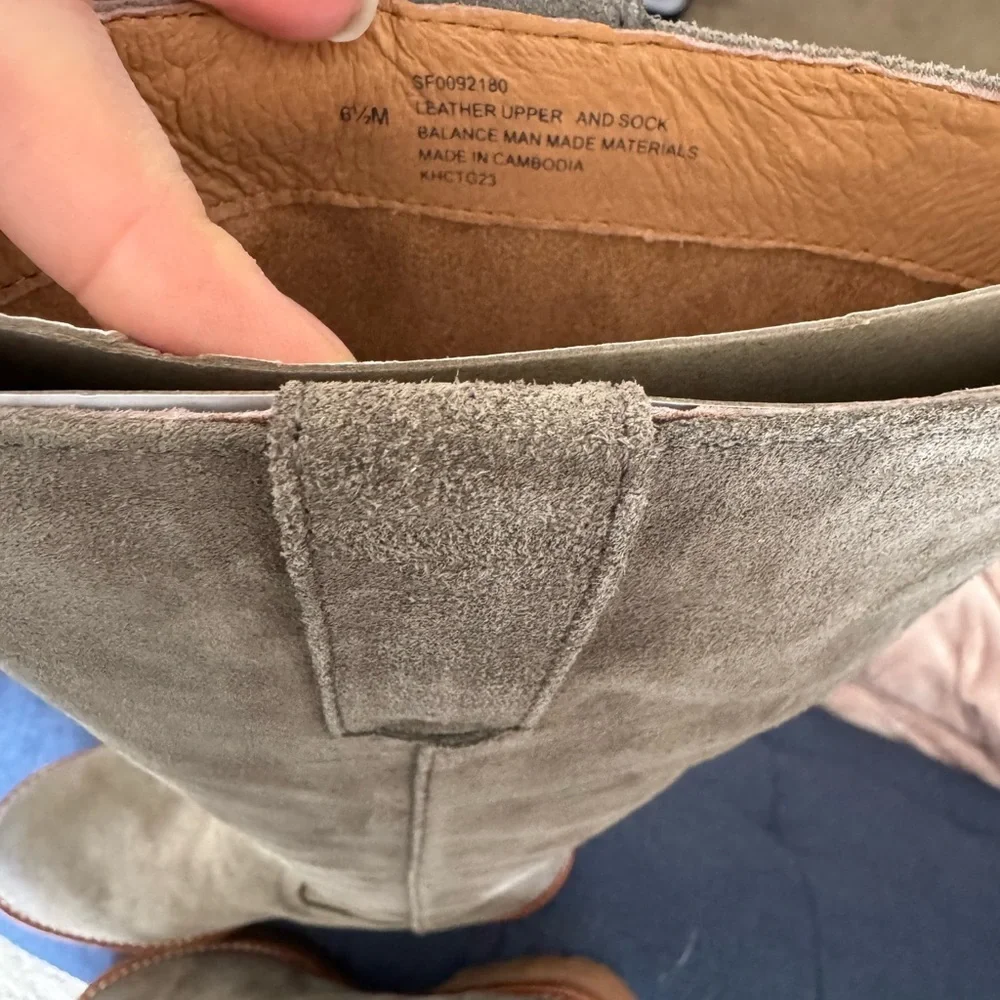 NWOT Sofft Taupe Suede Knee-High Riding Boots